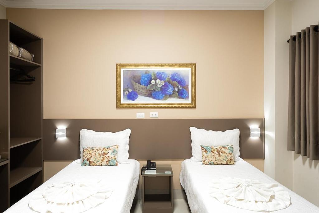 Hotel Caligio 3*